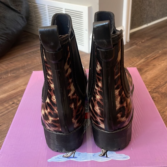 Jeffery Campbell Leopard Rain Boots!! - Picture 3 of 6